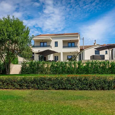 Villa Cascada