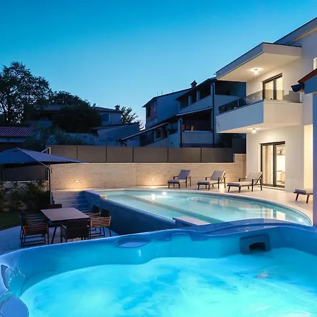 Villa Cascada