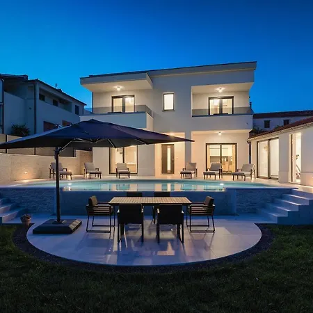Villa Cascada